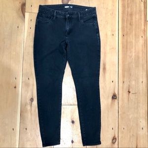 Old Navy Rockstar Super Skinny Black Jeans